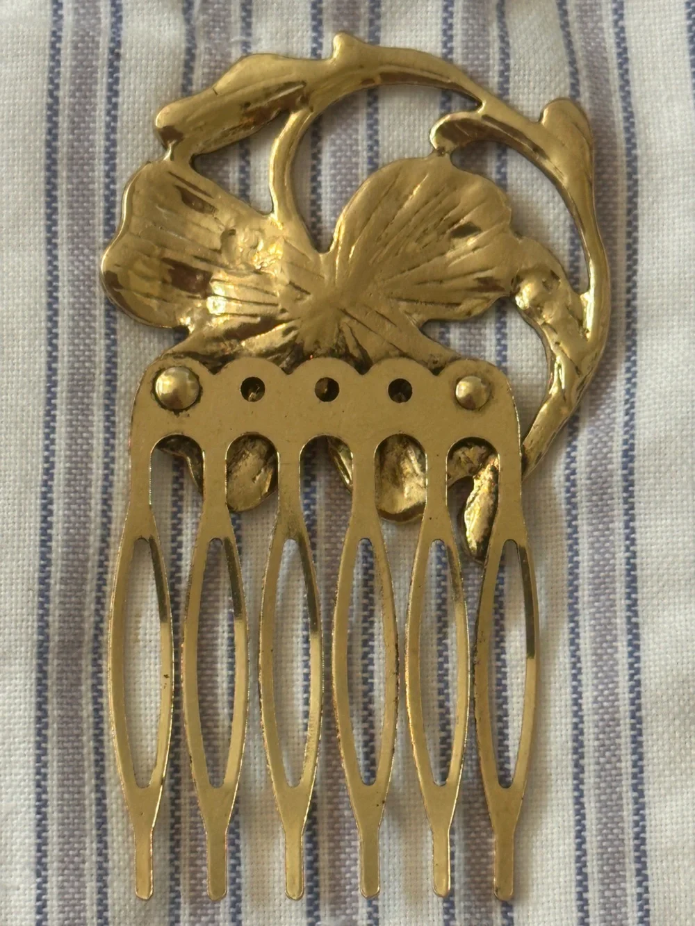 NEW Floral Dogwood Hair Comb Antique Vintage Style